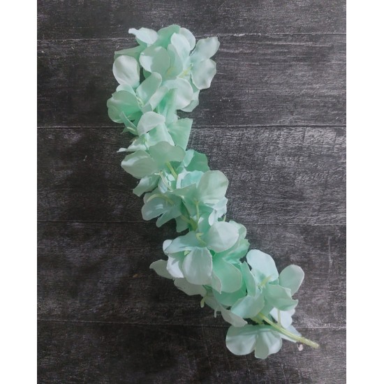 Декоративная ветка 20 см цв. аквамарин, цена за пучок